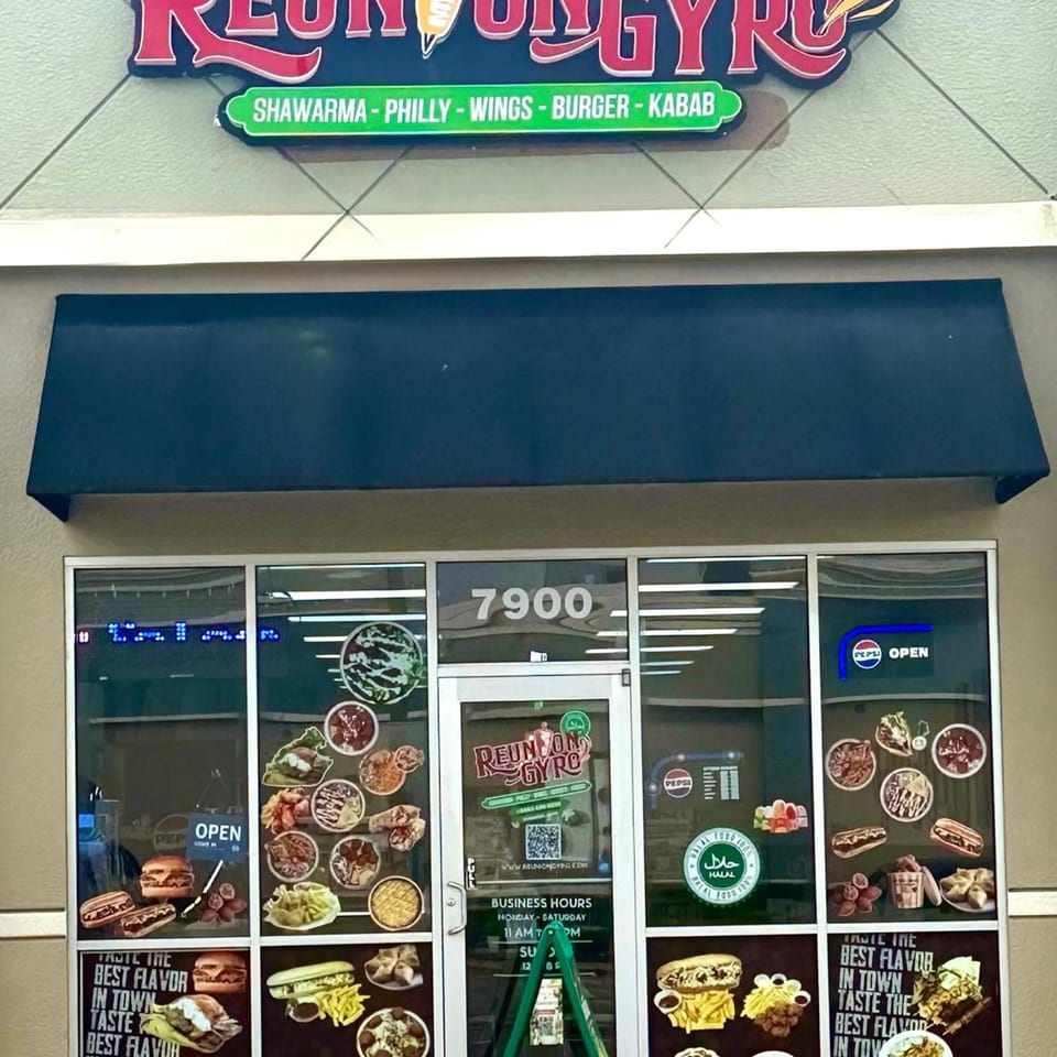Welcome to Reunion Gyro Halal Restaurant